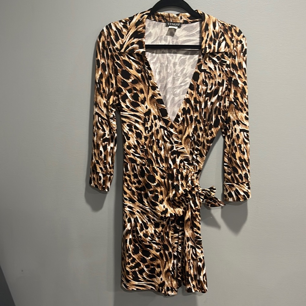 Women’s size 12 Animal print short suit